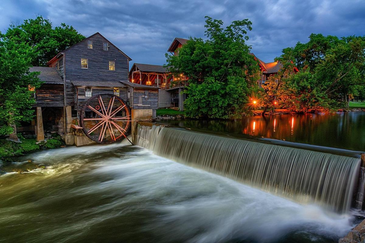 The Nuthouse Ii, Pool Table, Wifi, 1089 Free Tickets Each Paid Day, Dollywood And More Sevierville Exterior photo