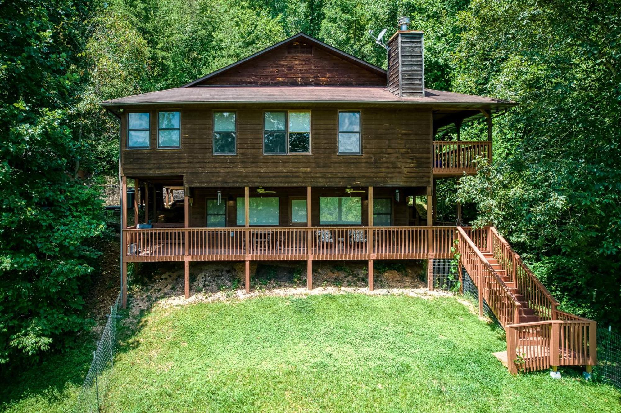 The Nuthouse Ii, Pool Table, Wifi, 1089 Free Tickets Each Paid Day, Dollywood And More Sevierville Exterior photo